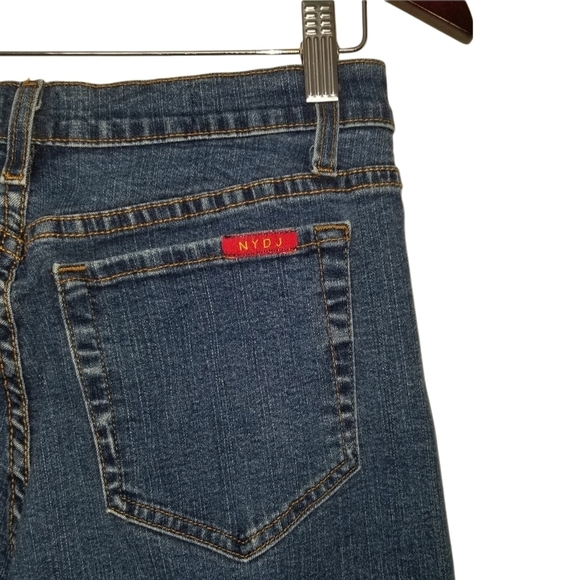 Not Your Daughters Jeans NYDJ Tummy Tuck High Rise Jeans Size 10P. - Picture 6 of 8